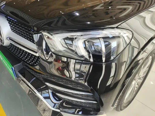 Mercedes-Benz GLE-Class — Фото автомобиля 23