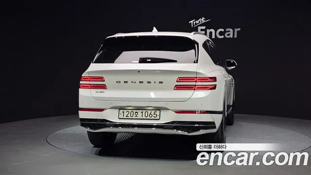 Genesis GV80 3.5T Бензин 2WD — Фото автомобиля 4