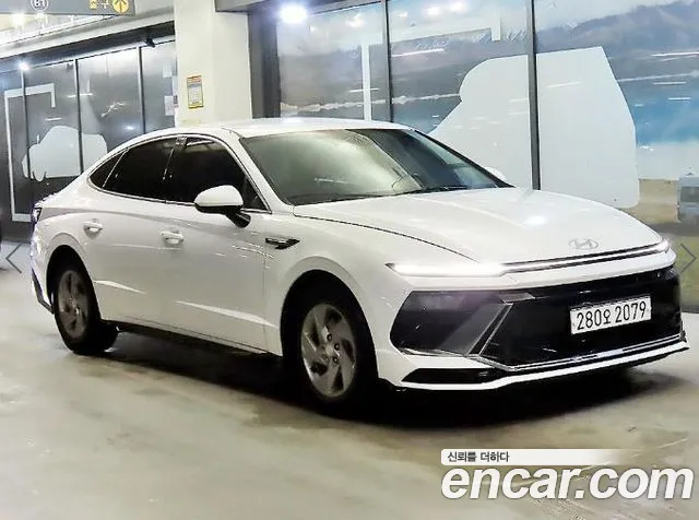 Фотография автомобиля — Hyundai Sonata DN8
