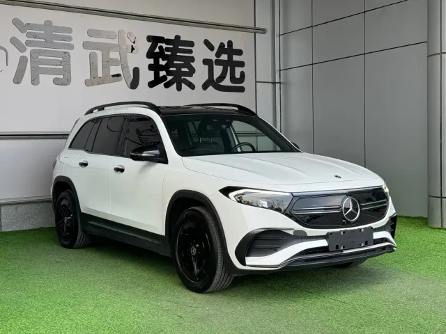 Mercedes-Benz EQB — Фото автомобиля 3