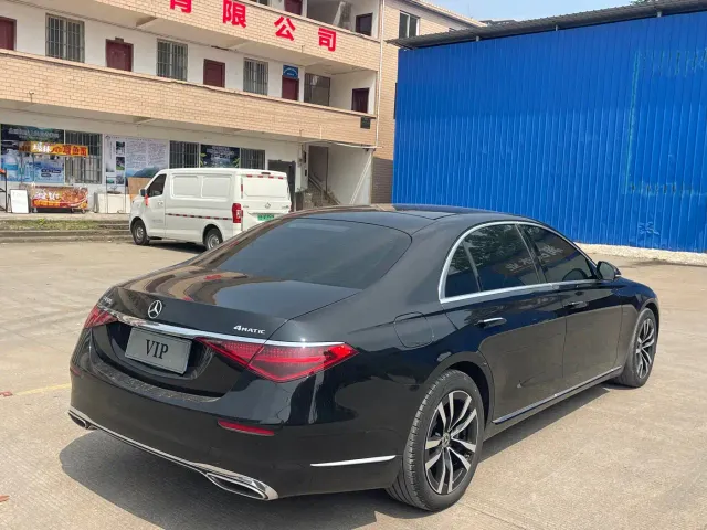 Mercedes-Benz S-Class — Фото автомобиля 4