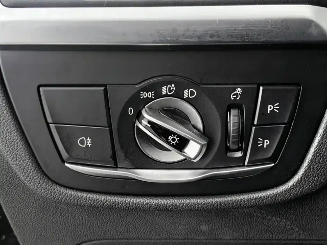 BMW iX3 — Фото автомобиля 21