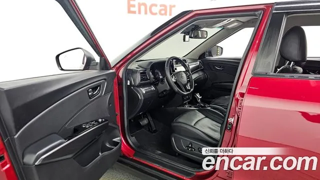 KG_Mobility_Ssangyong TIBOLI Very New Tivoli Бензин 1.5 2WD — Фото автомобиля 10