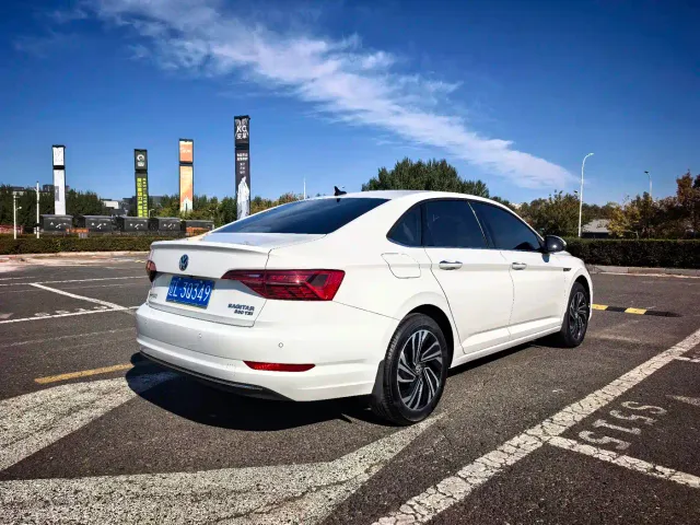 Volkswagen Sagitar — Фото автомобиля 6