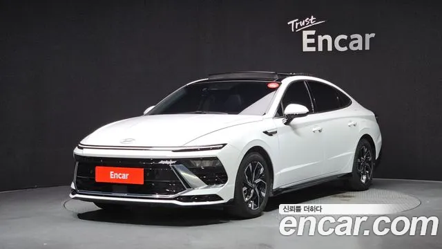 Фотография автомобиля — Hyundai Sonata