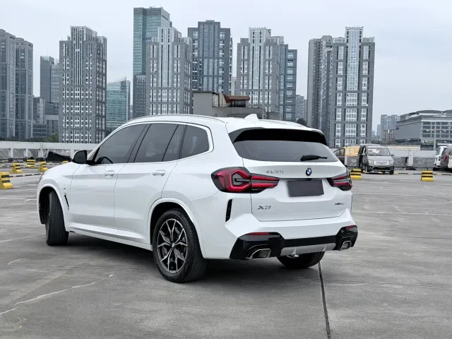 BMW X3 — Фото автомобиля 5