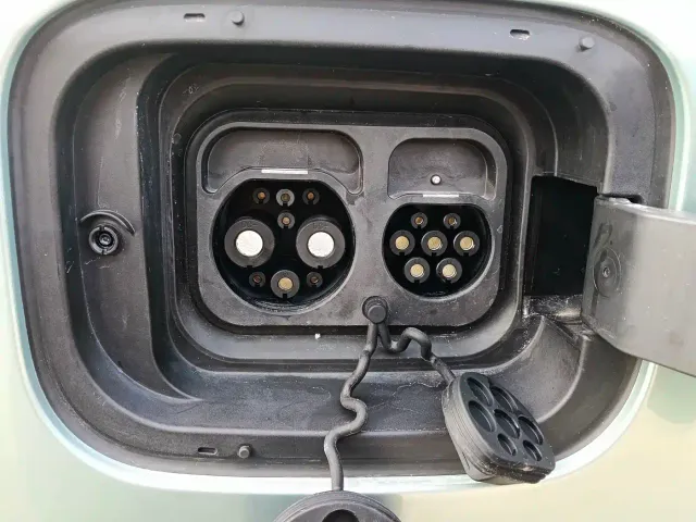 Maxus Dajia 7 — Фото автомобиля 19