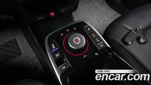 Kia Niro — Фото автомобиля 12