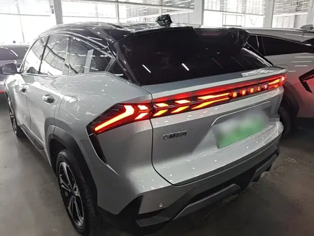 Geely Galaxy L7 — Фото автомобиля 4