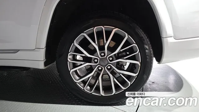 Jeep Cherokee Grand Cherokee(WL) L 3.6 Summit Reserve — Фото автомобиля 19