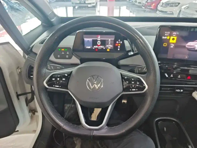 Volkswagen ID.3 — Фото автомобиля 10