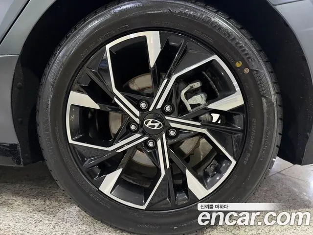 Hyundai Sonata — Фото автомобиля 20