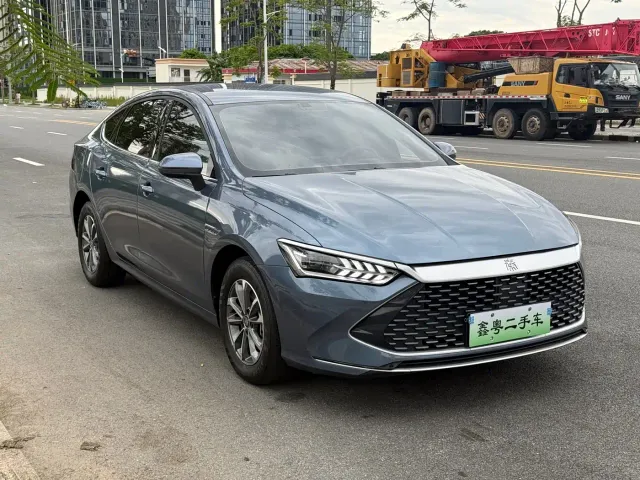 BYD Qin PLUS — Фото автомобиля 3