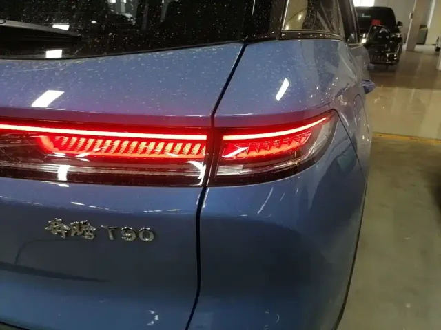 Bestune T90 — Фото автомобиля 7
