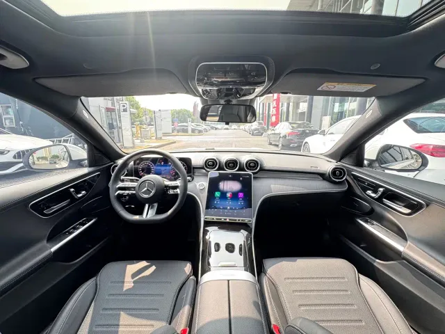 Mercedes-Benz C-Class — Фото автомобиля 17