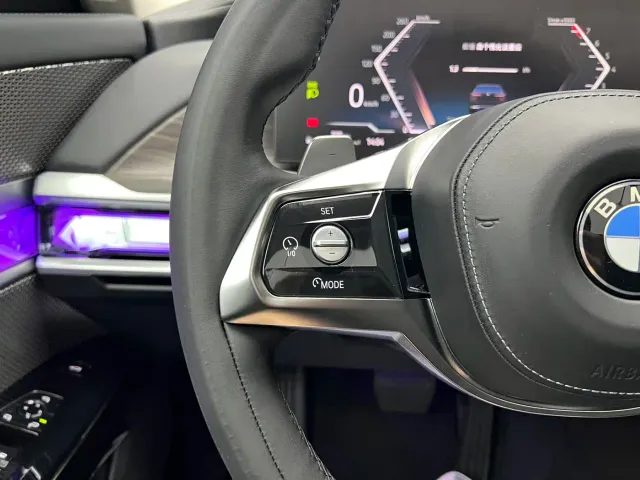BMW 7 Series — Фото автомобиля 18