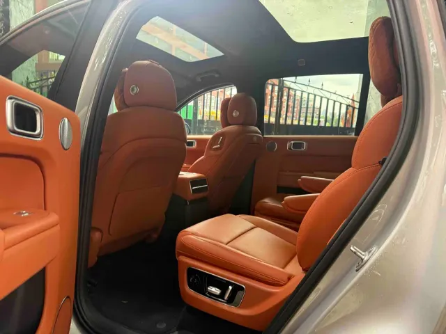 Li Auto L9 — Фото автомобиля 4