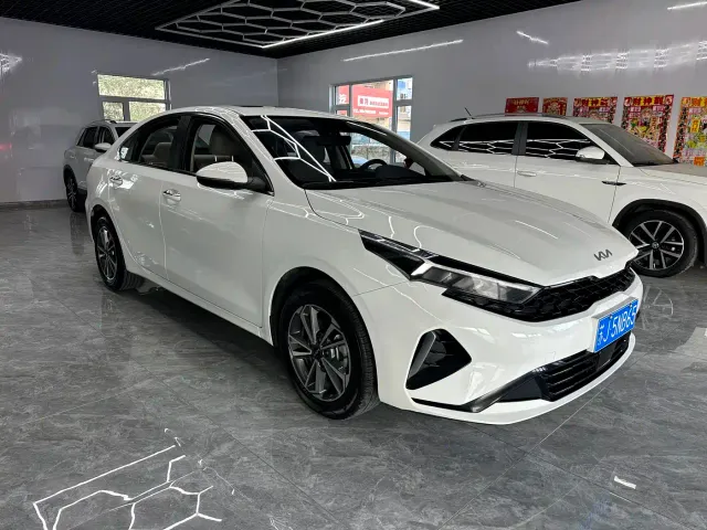 Kia K3 — Фото автомобиля 3