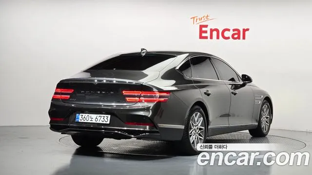 Genesis G80 Бензин 2.5 турбо AWD — Фото автомобиля 2