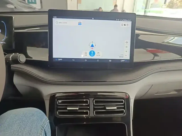 BYD Qin PLUS — Фото автомобиля 12