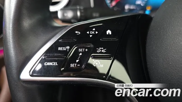 Mercedes-Benz E-Class — Фото автомобиля 19