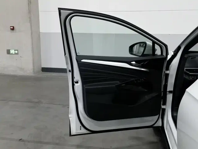 Volkswagen ID.4 Crozz — Фото автомобиля 8