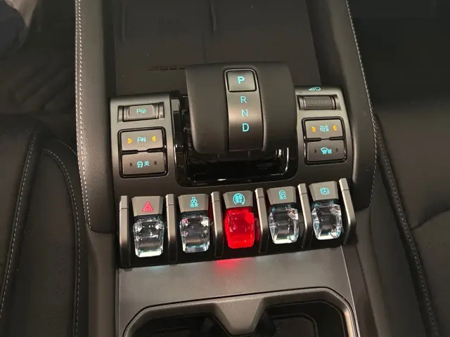 BYD FangChengBao Titanium 3 — Фото автомобиля 13