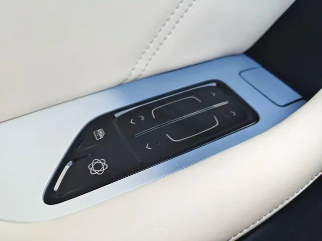Hozon Neta GT — Фото автомобиля 20