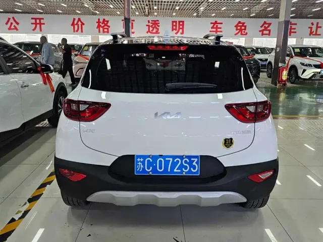 Kia KX1 — Фото автомобиля 4