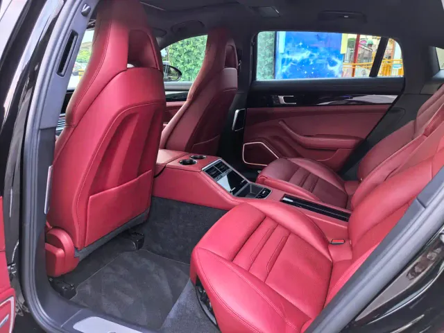 Porsche Panamera — Фото автомобиля 9