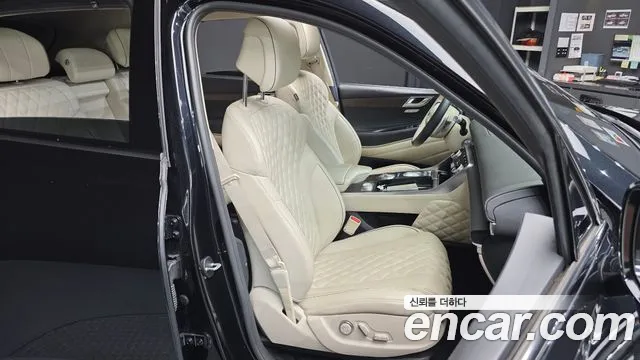 Genesis GV80 — Фото автомобиля 12
