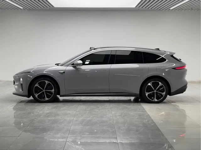 Nio ET5 Touring — Фото автомобиля 7