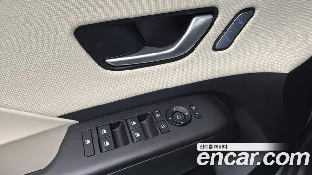Hyundai Kona SX2 — Фото автомобиля 30