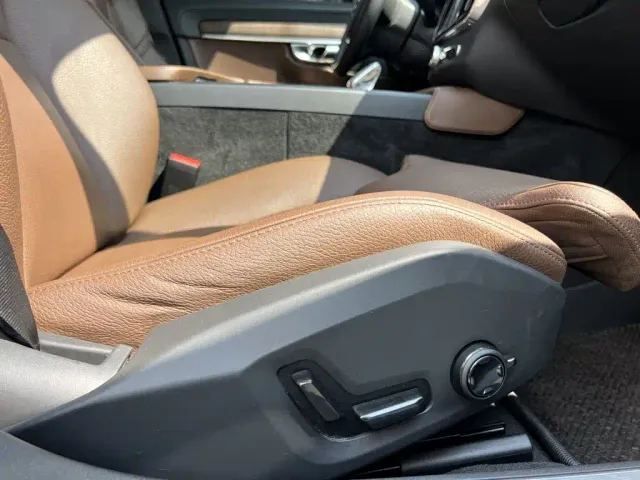 Volvo S90 — Фото автомобиля 19