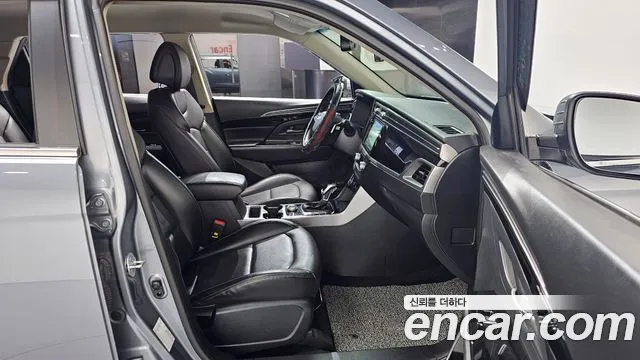 KG_Mobility_Ssangyong KORANDO — Фото автомобиля 10