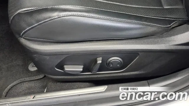 Hyundai Avante CN7 — Фото автомобиля 26