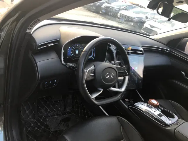 Hyundai Tucson — Фото автомобиля 11