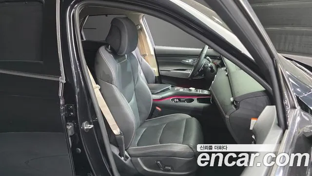 Genesis GV70 Electrified GV70 — Фото автомобиля 11