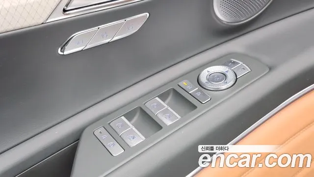 Genesis GV80 — Фото автомобиля 29