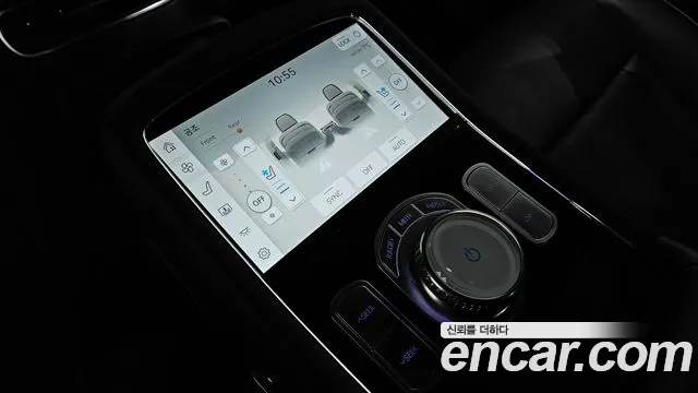 Genesis G90 Бензин 3.5 Turbo 2WD — Фото автомобиля 18