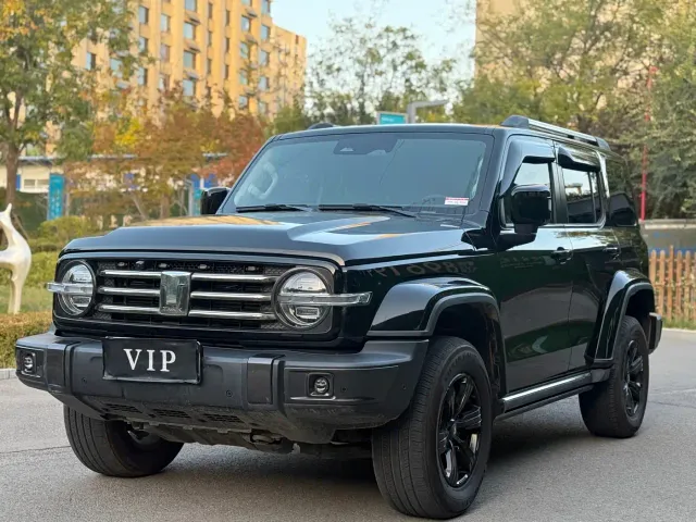 Фотография автомобиля — Tank 300