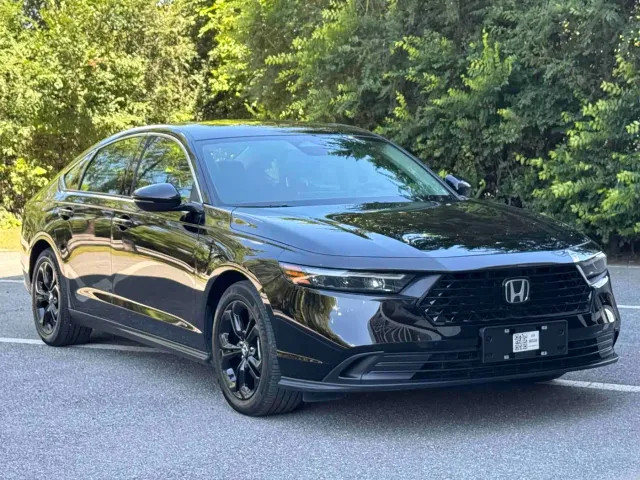 Honda Accord — Фото автомобиля 2