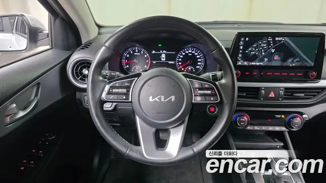 Kia K3 Generation 2 — Фото автомобиля 14