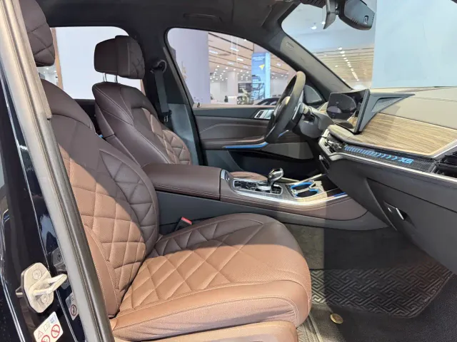 BMW X5 — Фото автомобиля 9