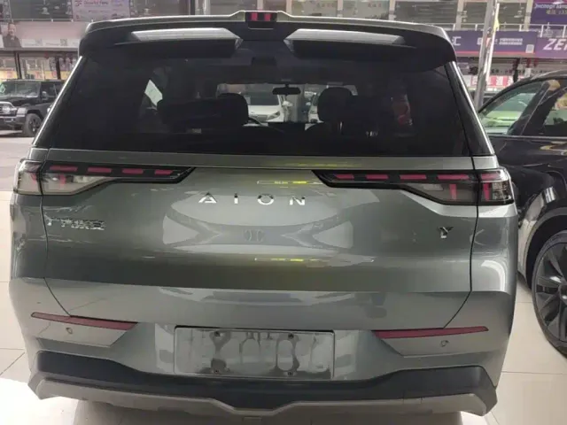 GAC Aion Y — Фото автомобиля 5