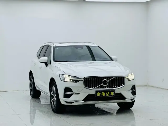 Фотография автомобиля — Volvo XC60
