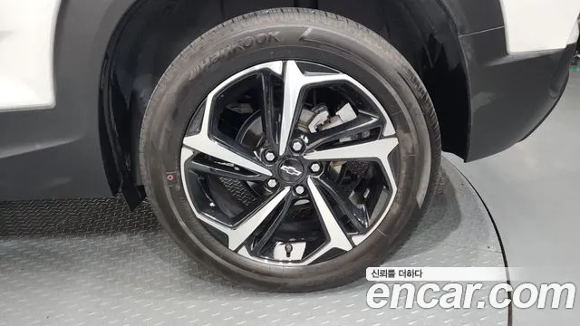 ChevroletGMDaewoo Trailblazer Trailblazer 1.3 турбо 4WD — Фото автомобиля 21