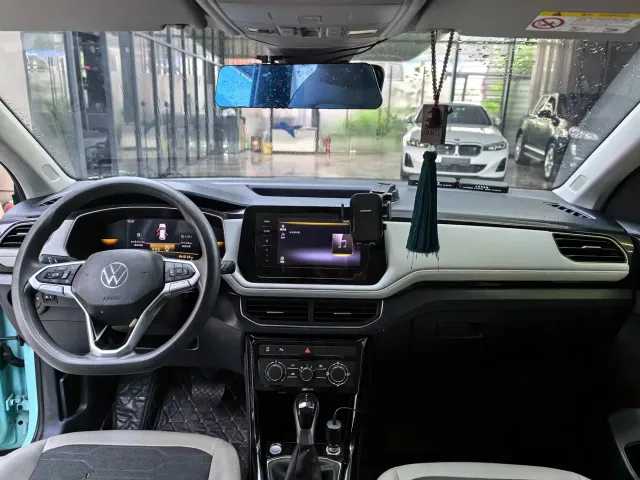 Volkswagen Tharu — Фото автомобиля 16