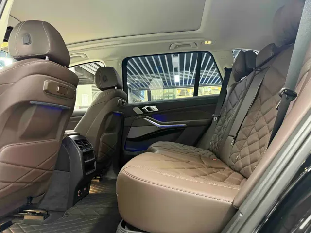 BMW X5 — Фото автомобиля 7