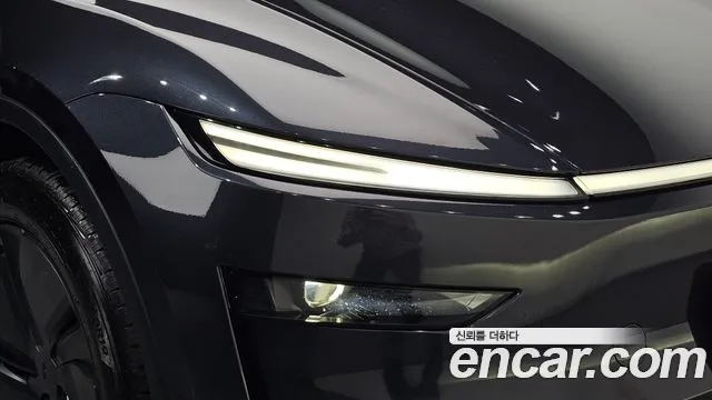 Tesla Model Y — Фото автомобиля 7